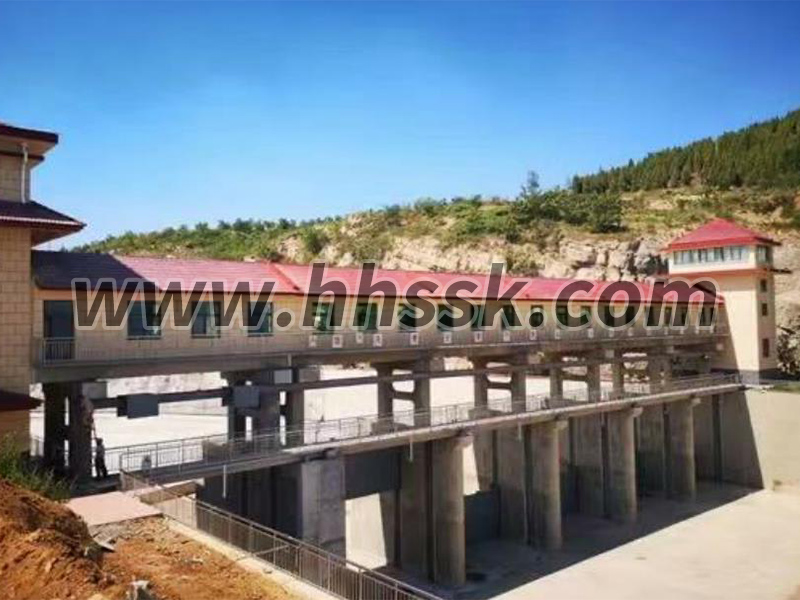 青州市黑虎山水庫溢洪道災(zāi)后改擴(kuò)建工程